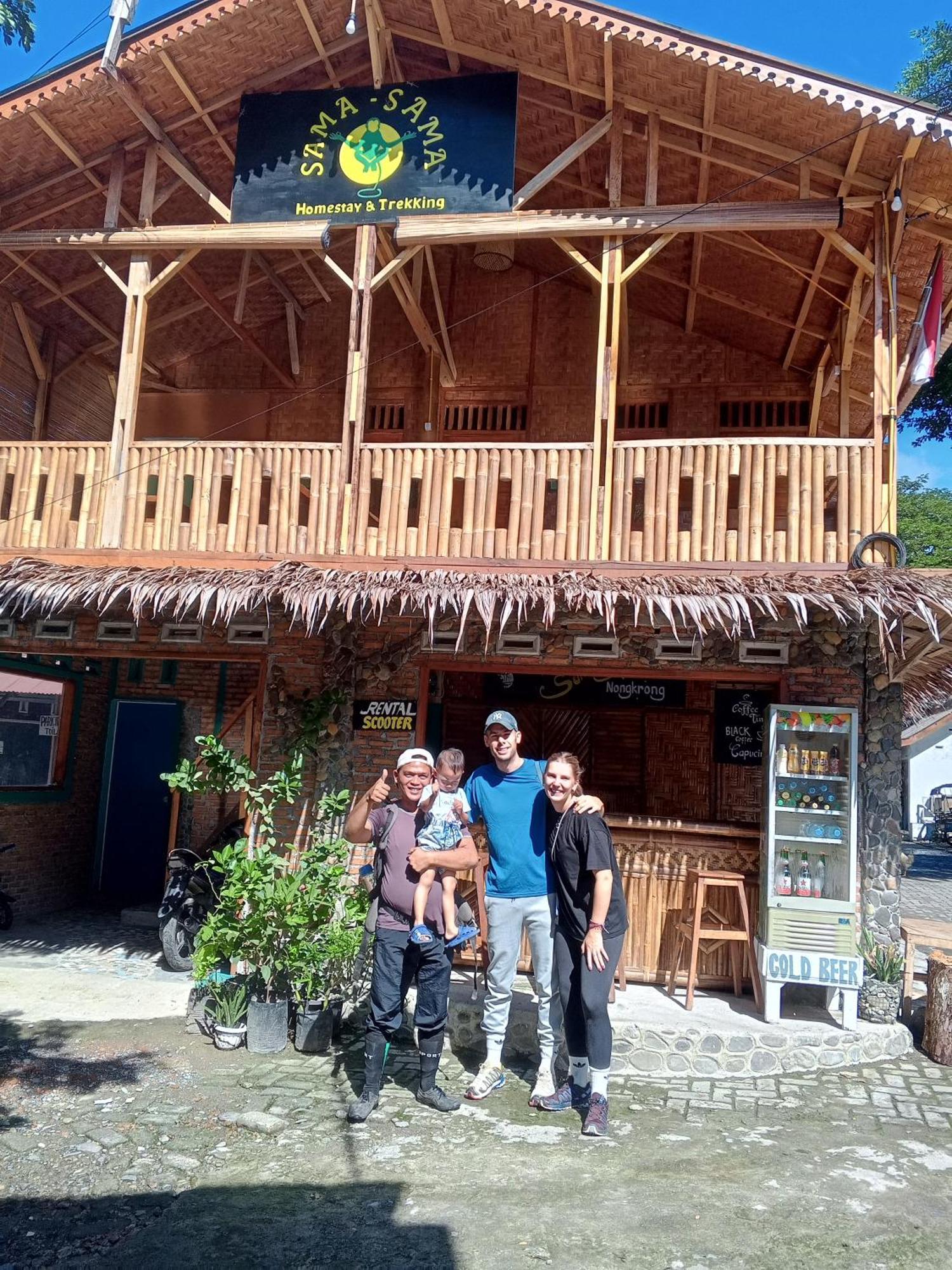 Sama Sama Homestay & Trekking Only Stay Here Book Trekking With Us Bukit Lawang Exterior foto