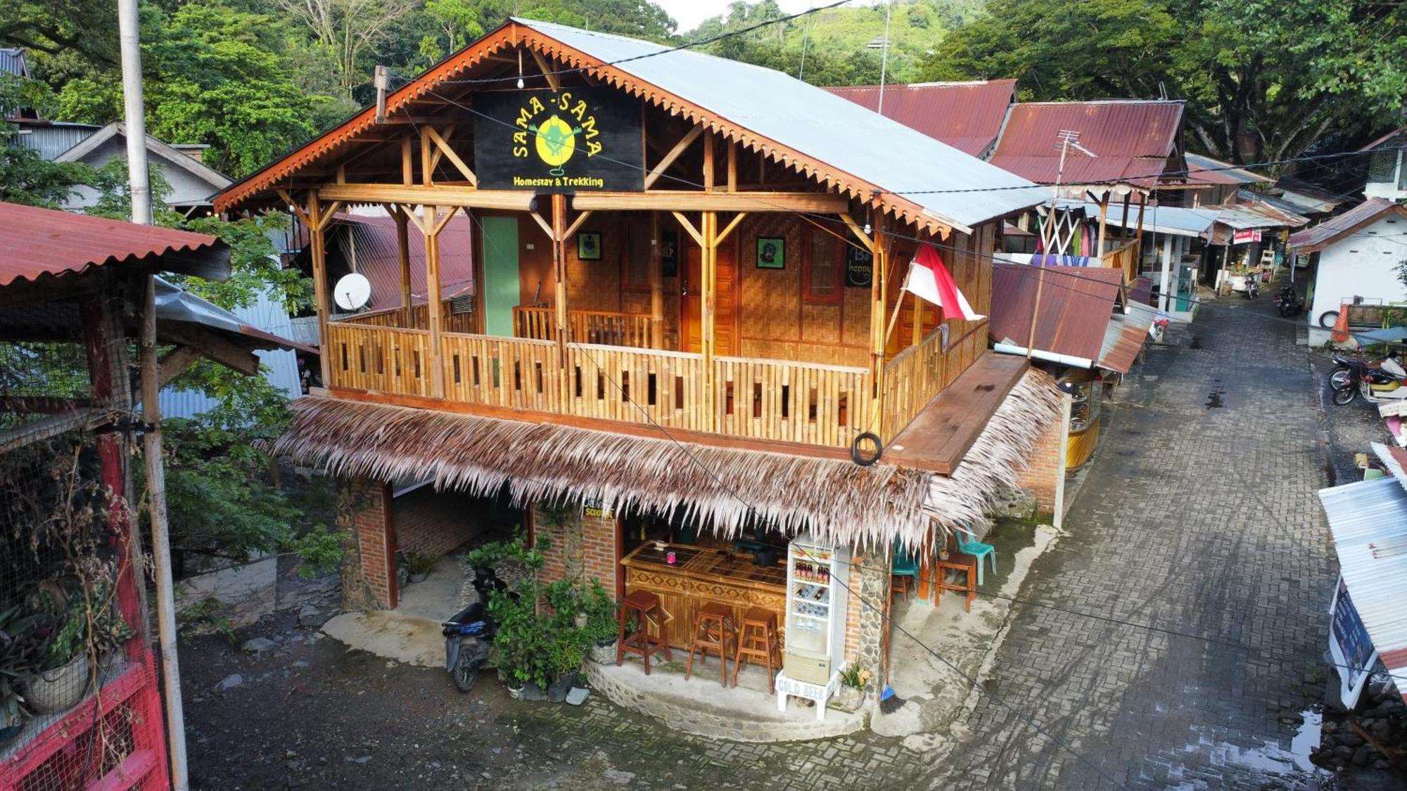 Sama Sama Homestay & Trekking Only Stay Here Book Trekking With Us Bukit Lawang Exterior foto